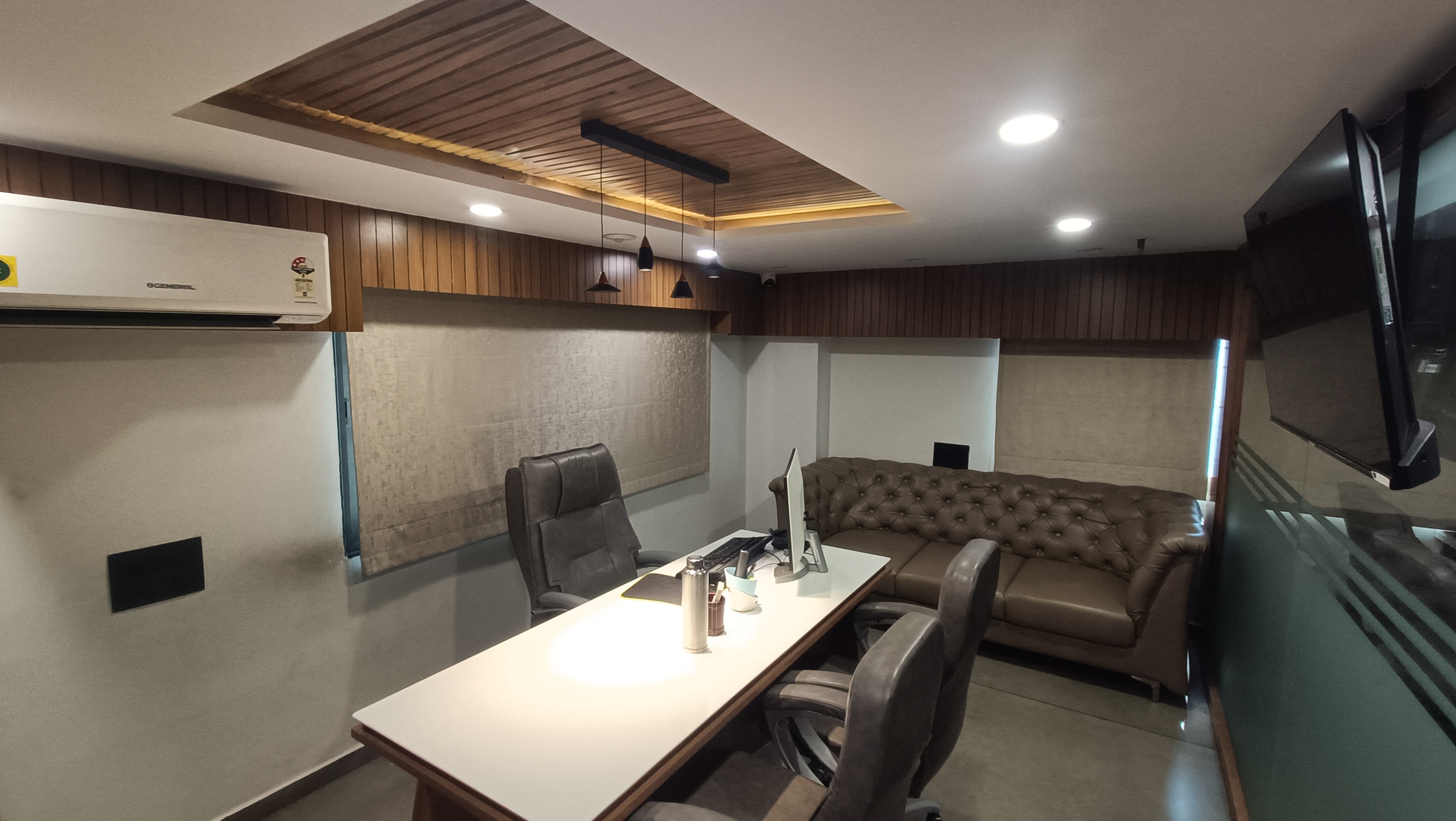 DIRECTOR OFFICE