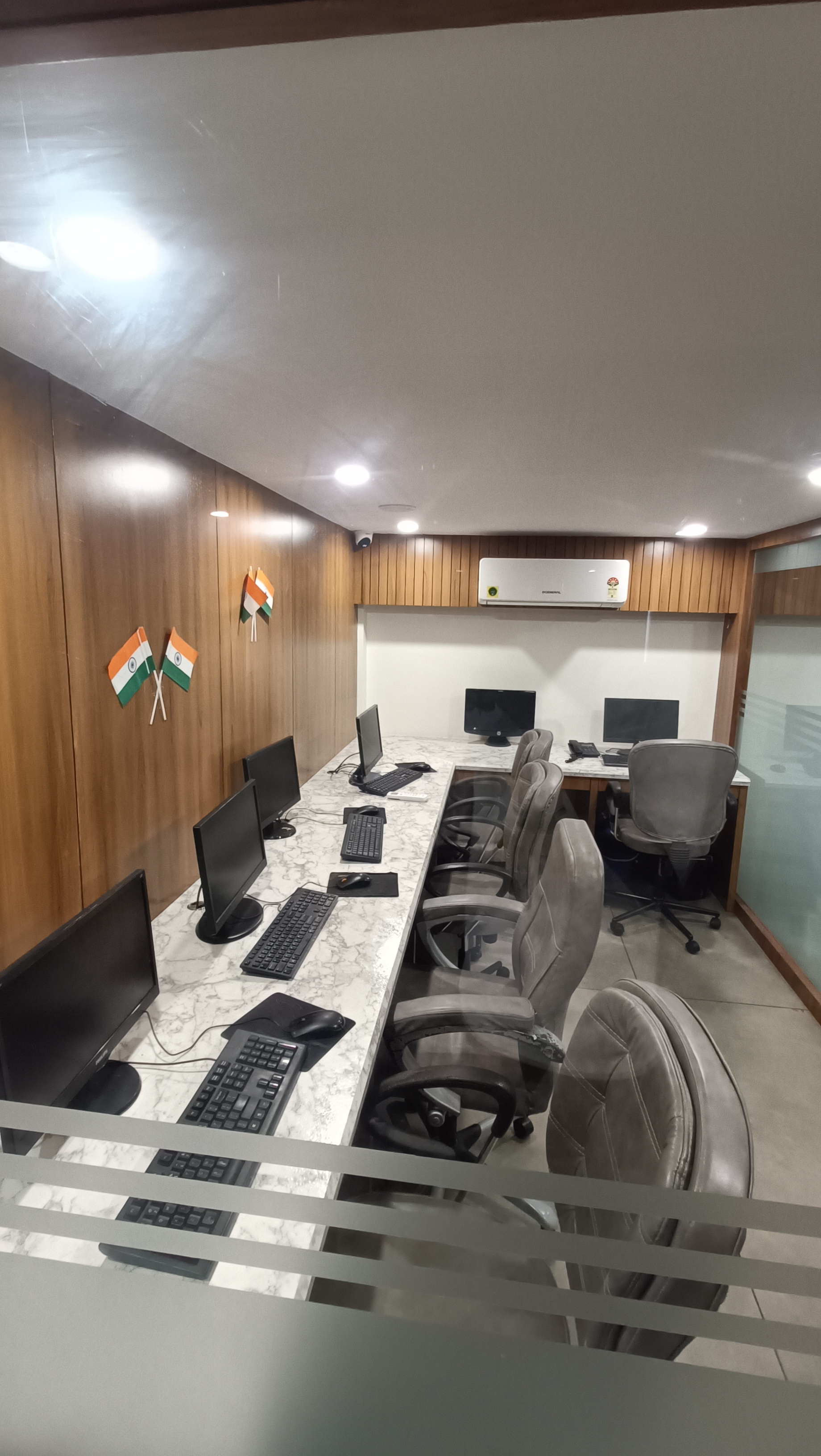 PROGRAMMER OFFICE