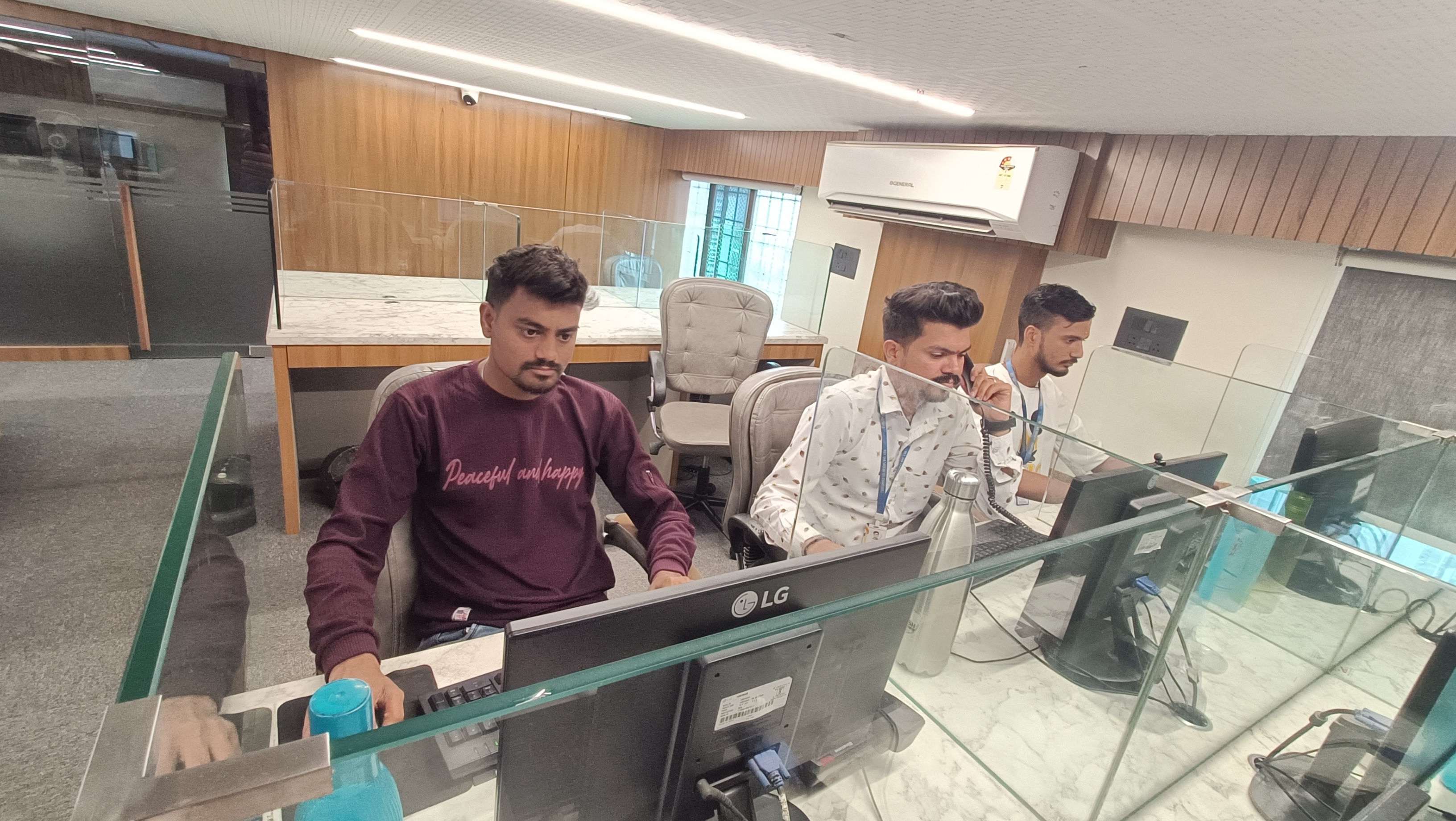 ONLINE SUPPORT TEAM